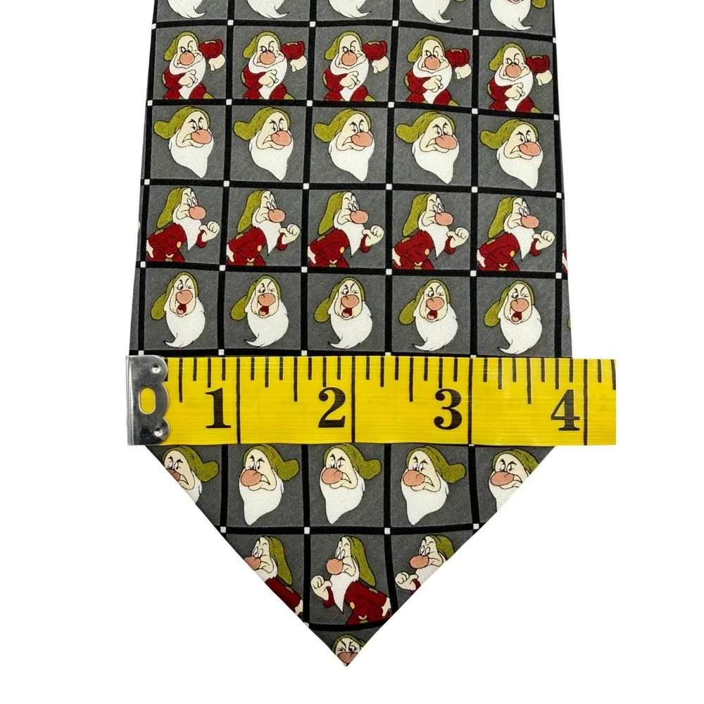 Disney Parks 'Grumpy' Seven Dwarfs 100% Silk Mens Necktie Gray 57.5